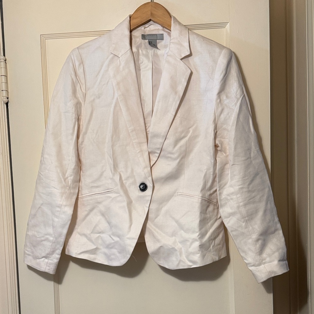 Elegant Women's White Blazer